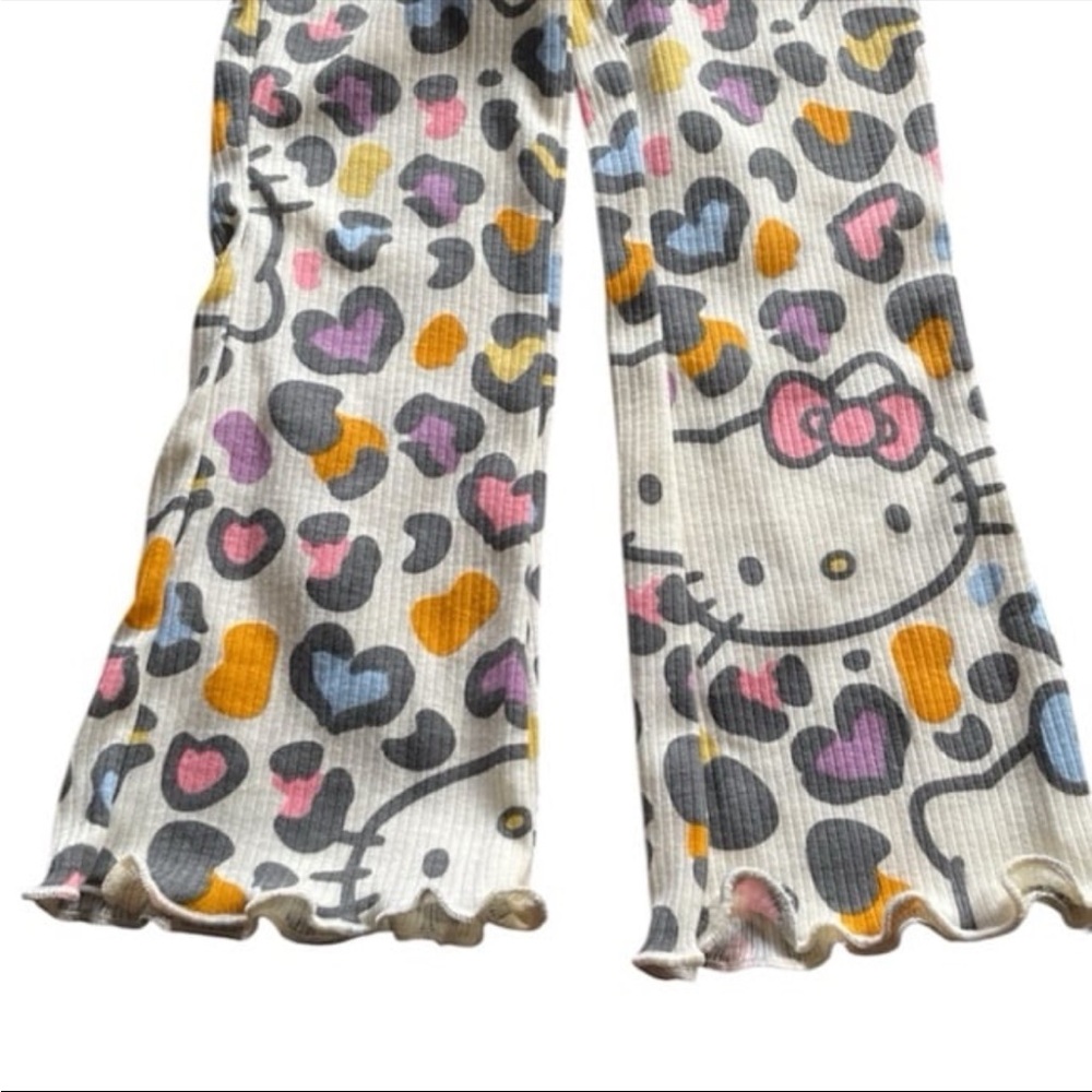 Girls 3T Hello Kitty Outfit - Picture 7 of 7